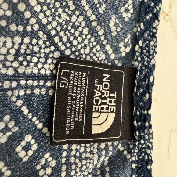 The North Face Women's Sleeveless Pattern Pullover / Organic Cotton / Large - Picture 3 of 12